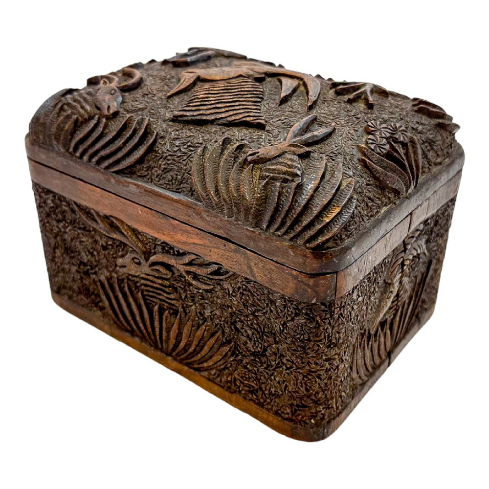 Early 19th century Anglo-Indian carved sandalwood cigarette holder, cheroot dispensing box