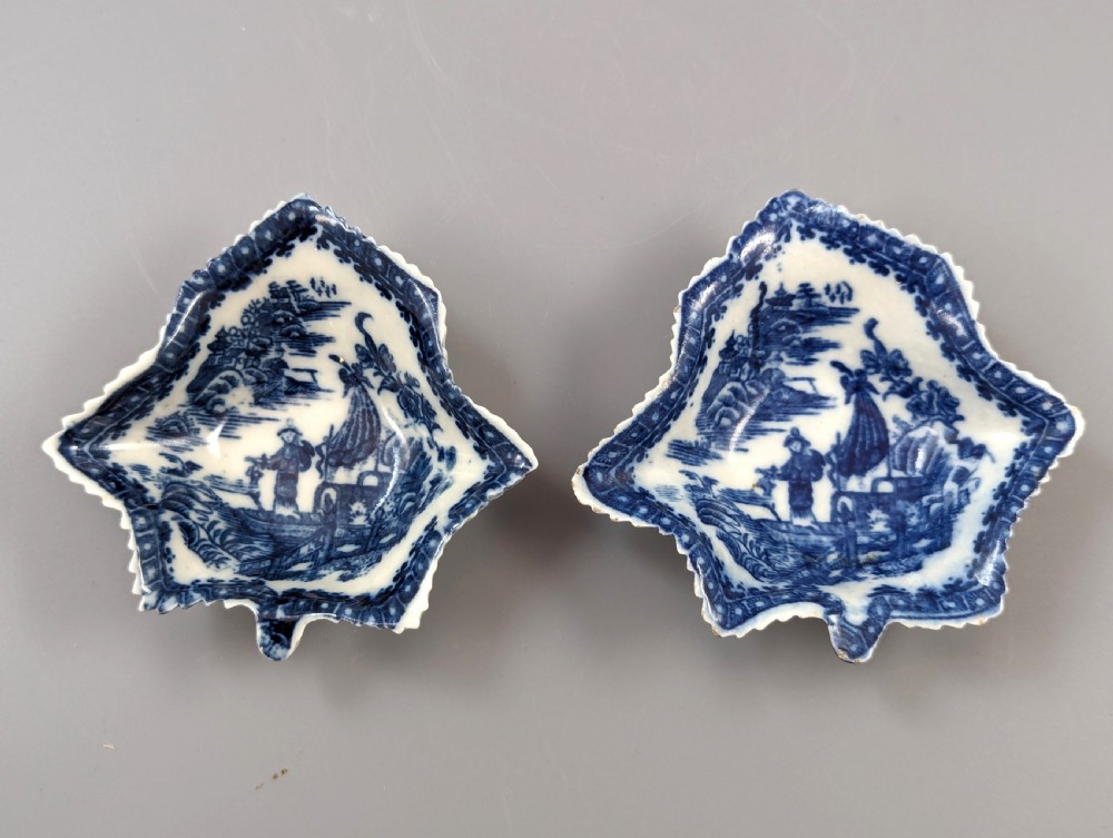 Two Caughley porcelain pickle leaf dishes in Fisherman & Cormorant / Pleasure Boat Pattern, c. 1780