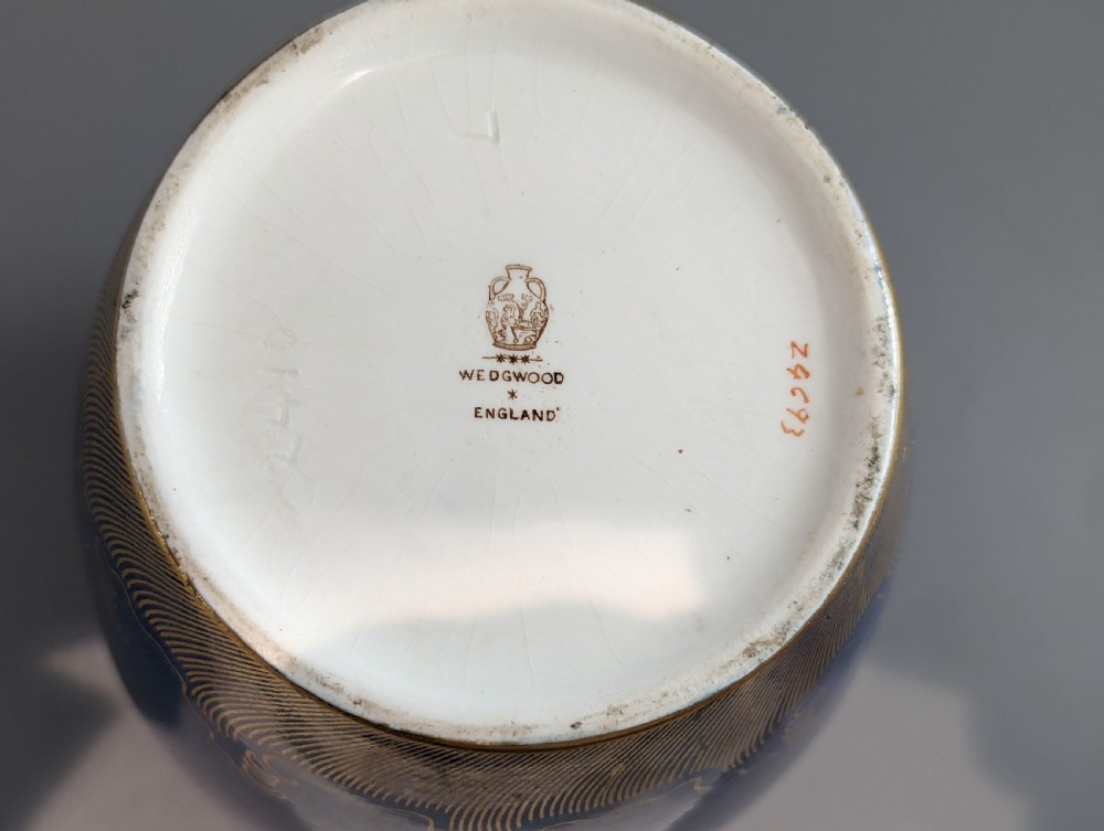 Wedgwood Celestial Dragon Vase, Daisy Makeig-Jones ,c. 1920 View VIII