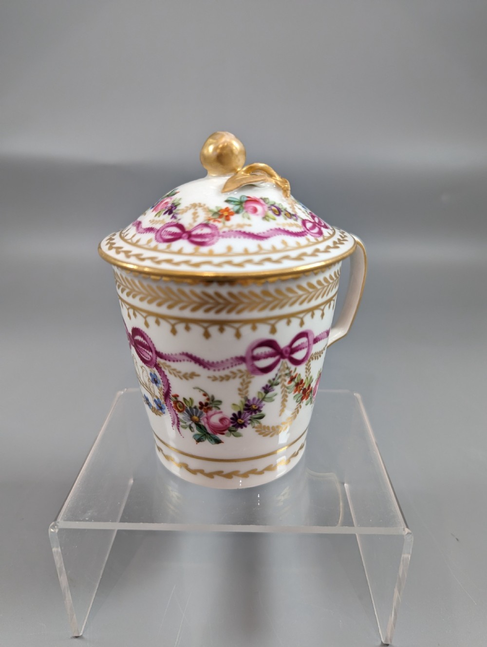 Floral and gold mid-18th century Sèvres style cup, saucer and lid set  View IV