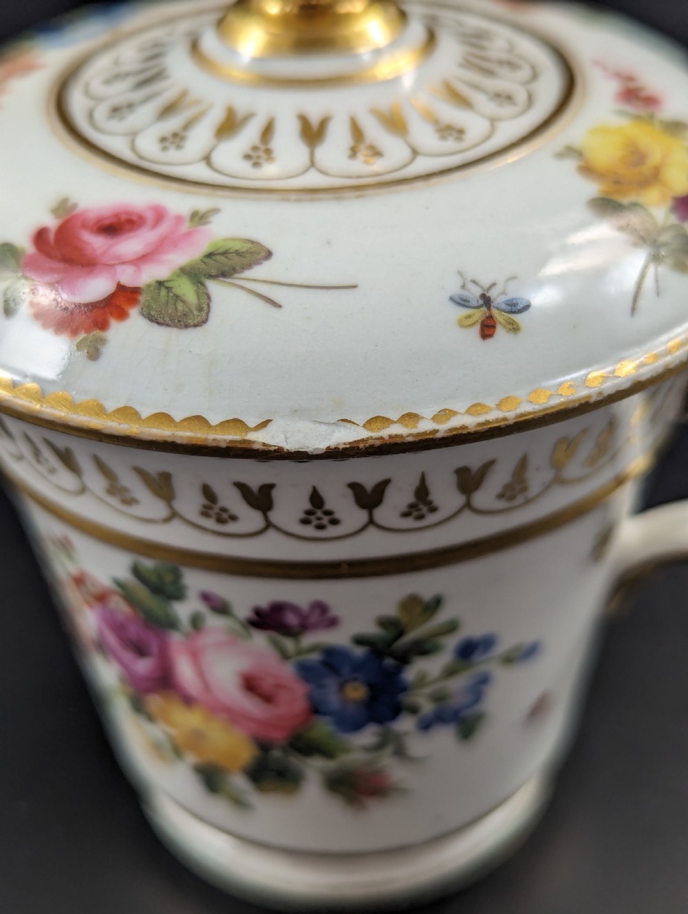 Derby Porcelain Pinxton Roses Cup with cover, c.1796. View X