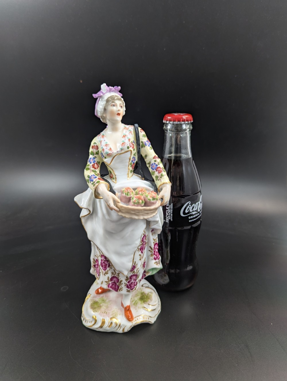 Figurine of Flower Seller, Samson, France, 19th century. View X
