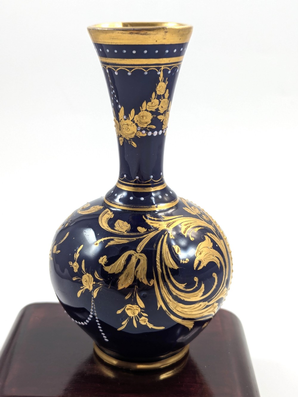 Antique Beehive Royal Vienna Porcelain Cobalt Blue Vase, c. 1820-1827 View V