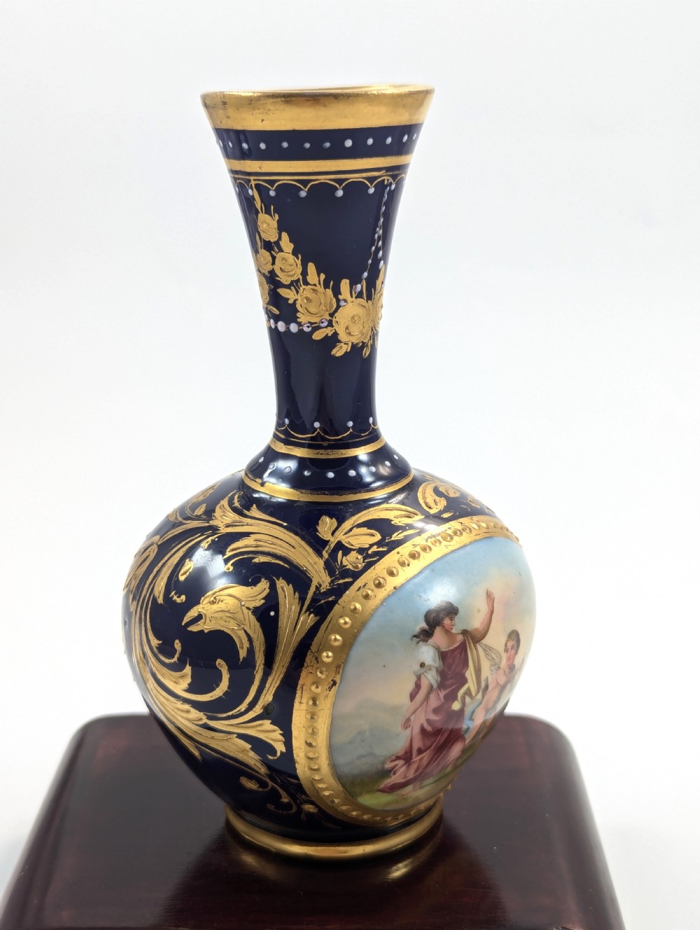 Antique Beehive Royal Vienna Porcelain Cobalt Blue Vase, c. 1820-1827 View VI