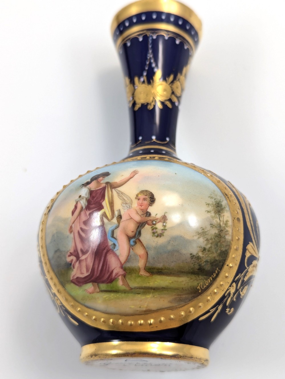 Antique Beehive Royal Vienna Porcelain Cobalt Blue Vase, c. 1820-1827 View XI