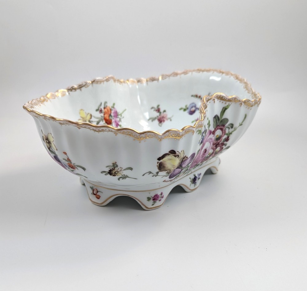 Helena Wolfsohn, Dresden, Large Hand-Painted Footed Bowl, c. 1870 View II