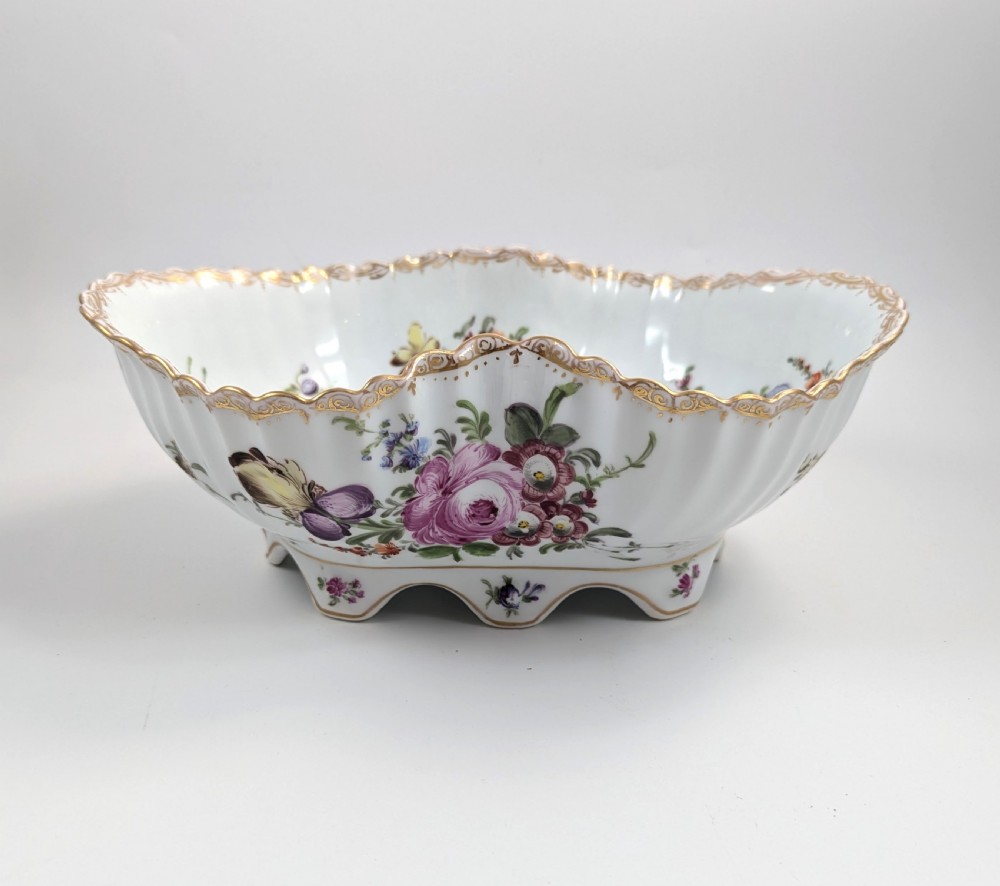 Helena Wolfsohn, Dresden, Large Hand-Painted Footed Bowl, c. 1870 View V