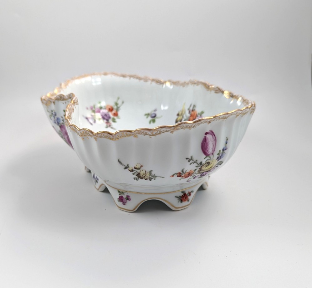 Helena Wolfsohn, Dresden, Large Hand-Painted Footed Bowl, c. 1870 View VI
