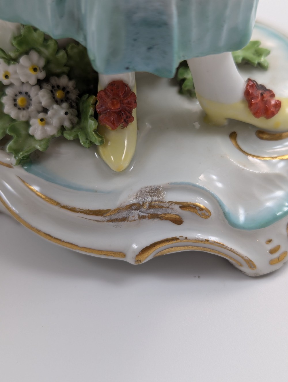 A Pair of Derby Porcelain Figurines of 'Ranelagh Dancers,’ c. 1760-65. Extremely rare. View IX