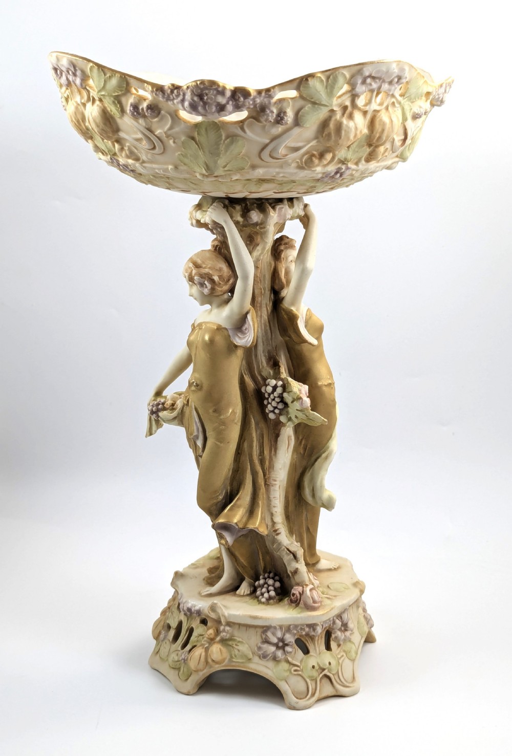 Figural Porcelain Vase, Ernst Wahliss, Royal Vienna, c. 1894-1900 View II