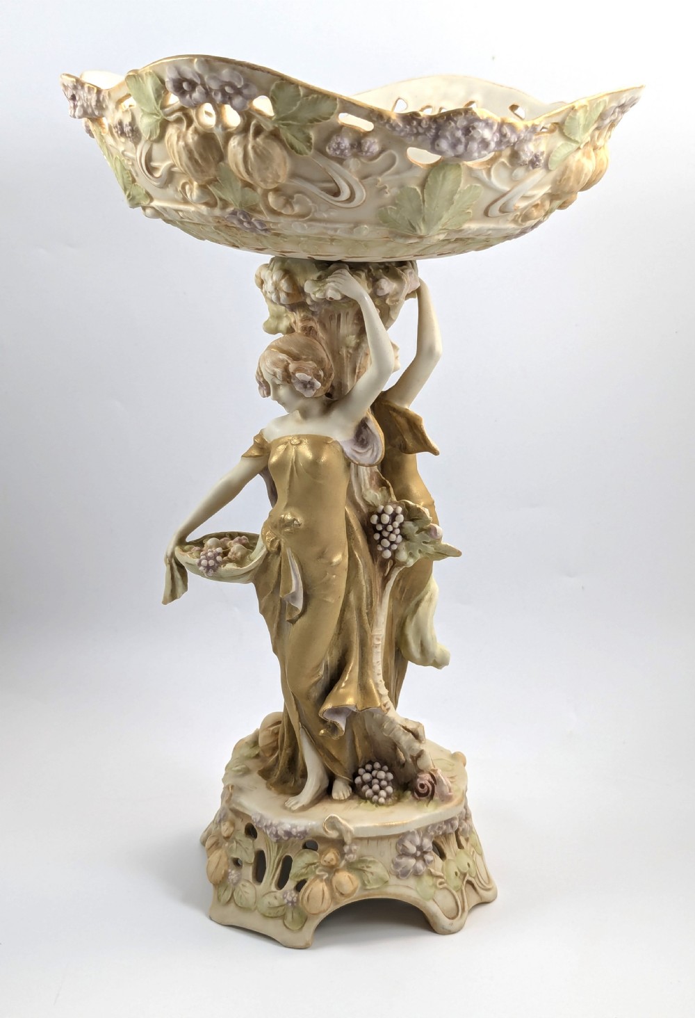 Figural Porcelain Vase, Ernst Wahliss, Royal Vienna, c. 1894-1900 View IX