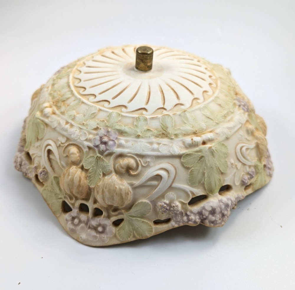 Figural Porcelain Vase, Ernst Wahliss, Royal Vienna, c. 1894-1900 View XV