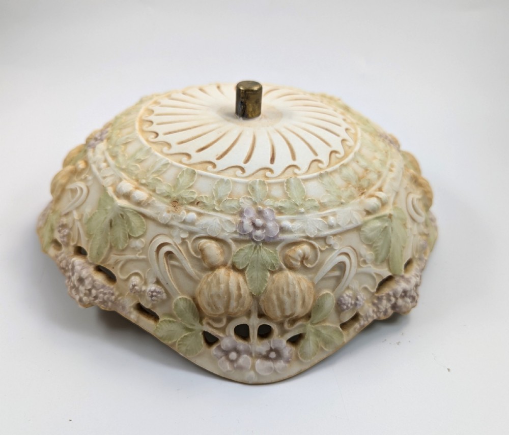Figural Porcelain Vase, Ernst Wahliss, Royal Vienna, c. 1894-1900 View XVI