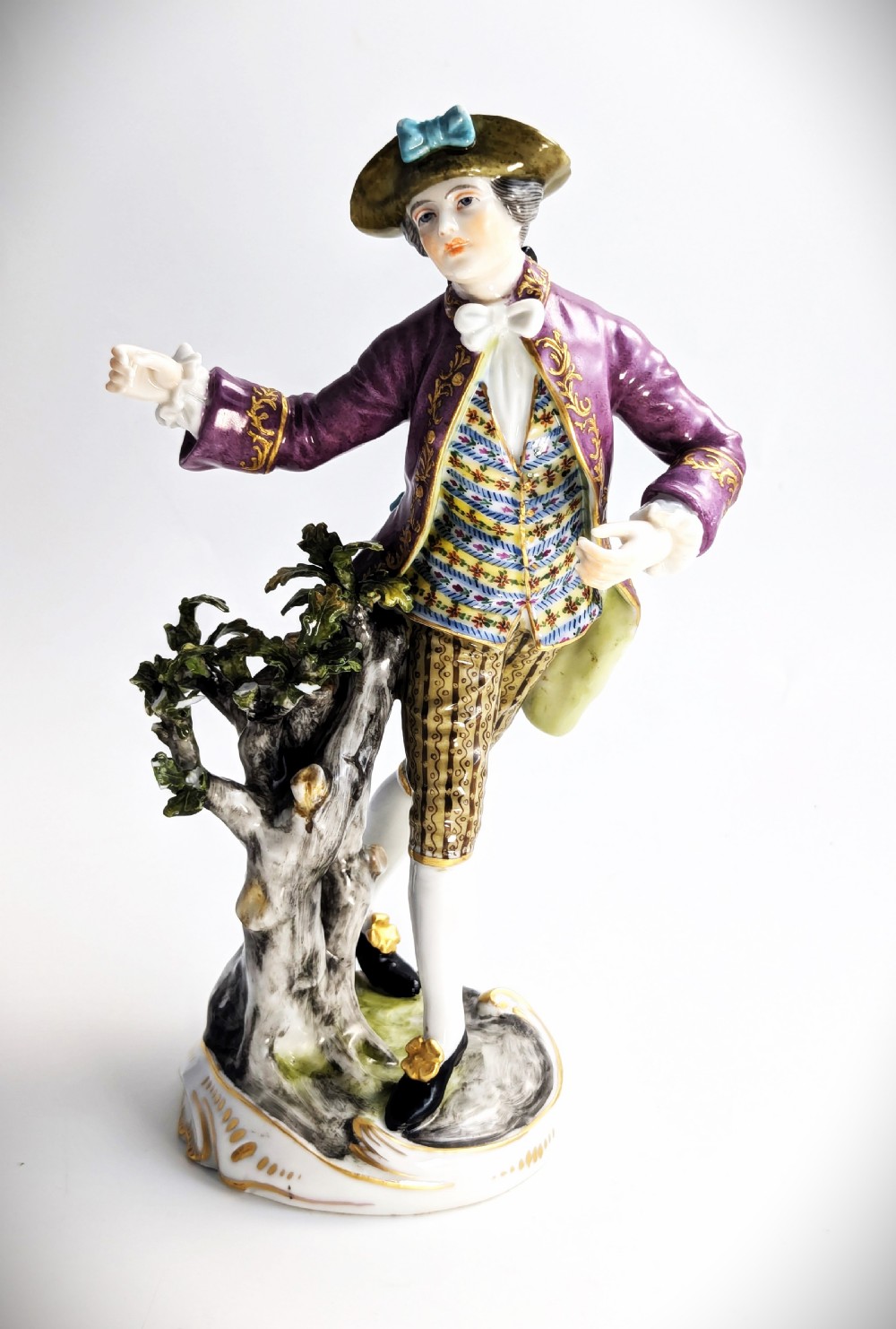 Antique Porcelain Figurine , Dressel, Kister & Cie, Germany, c. 1907