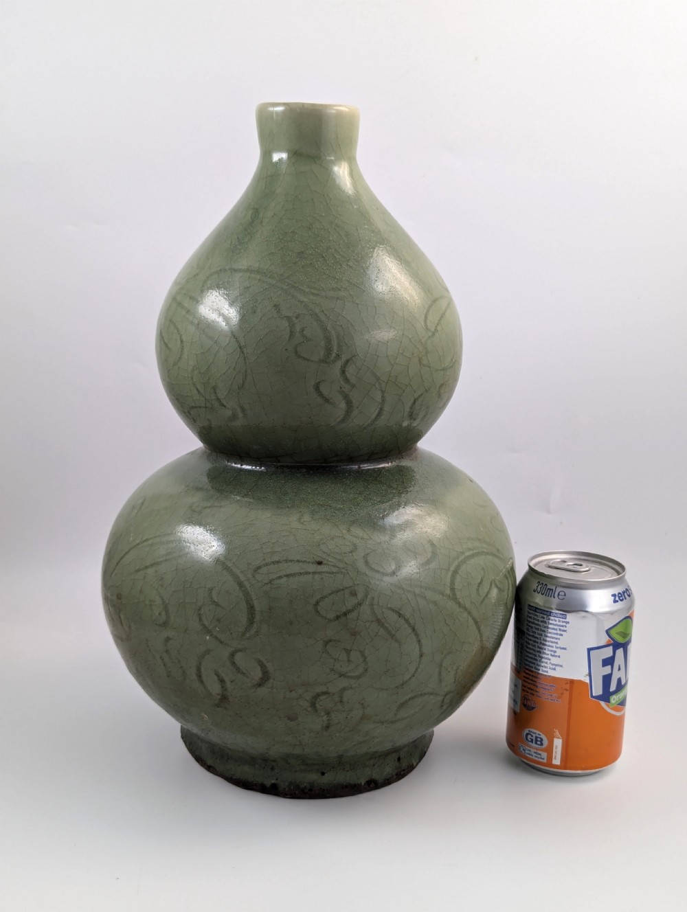 Chinese Longquan Earthenware Green Double Gourd Vase, Song Dynasty. View VIII