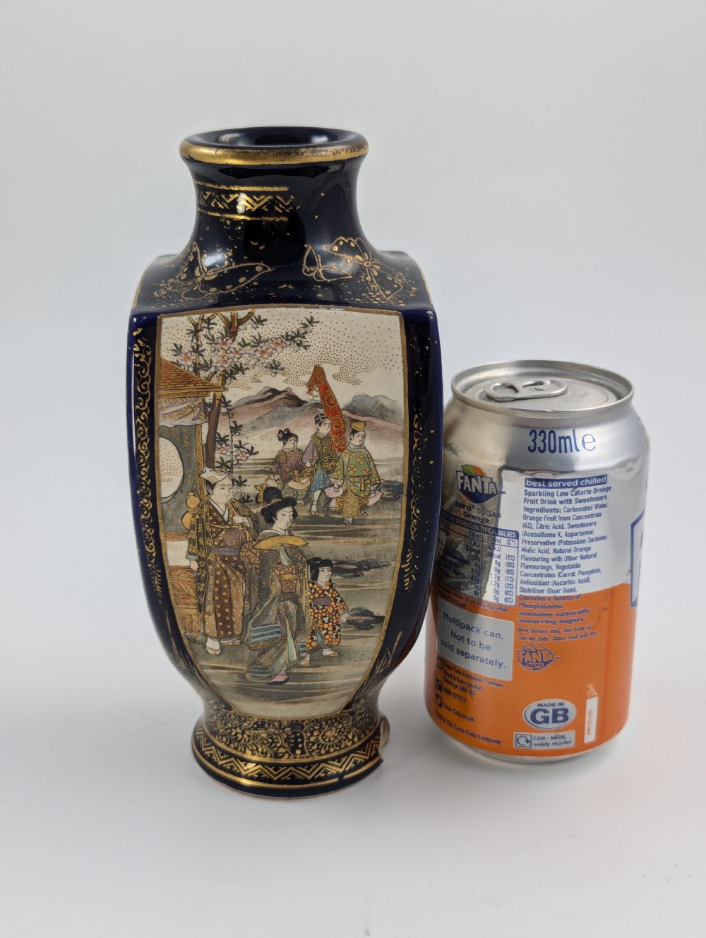 Antique Satsuma Earthenware Vase, Japan, c. 19th Century View VIII