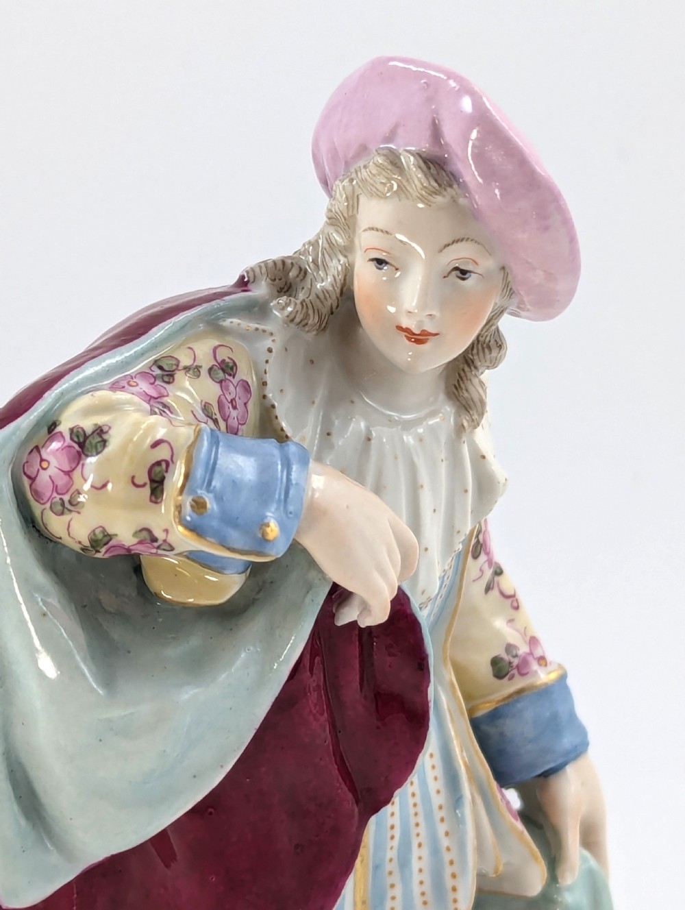 Antique Porcelain Figurine of Dandy, Samson, France, Late 19th Century. View VII