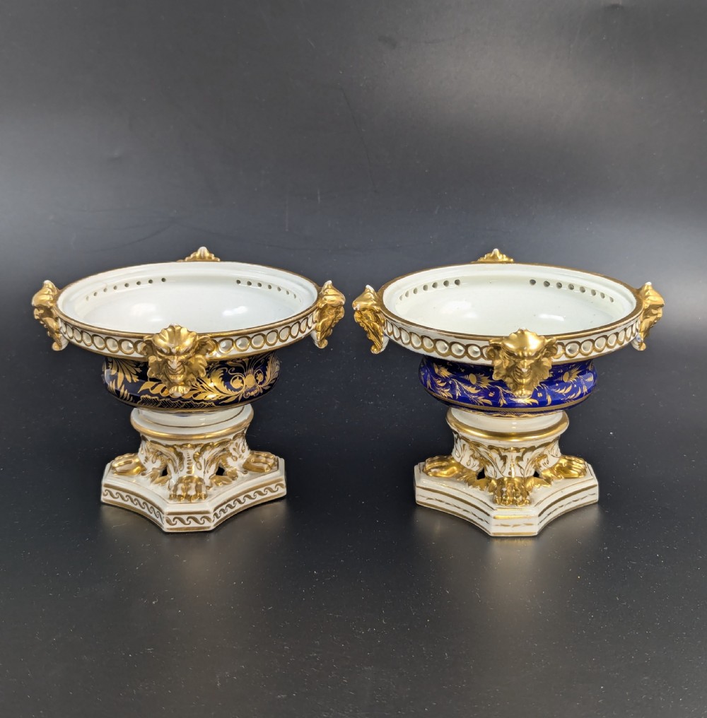 Antique Pair of Bloor Derby Duesbury Porcelain Pot Pourri, c. 1820 View VI