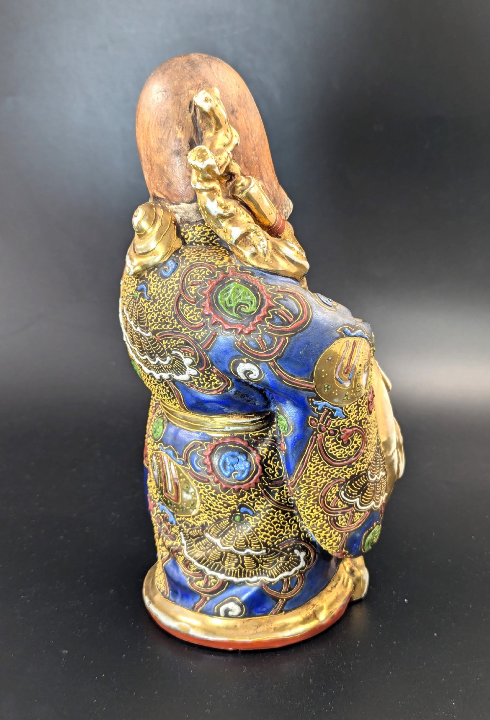 Antique Porcelain Figurine of the God of Wisdom, Satsuma, Japan, Edo period (1603-1868) View VII