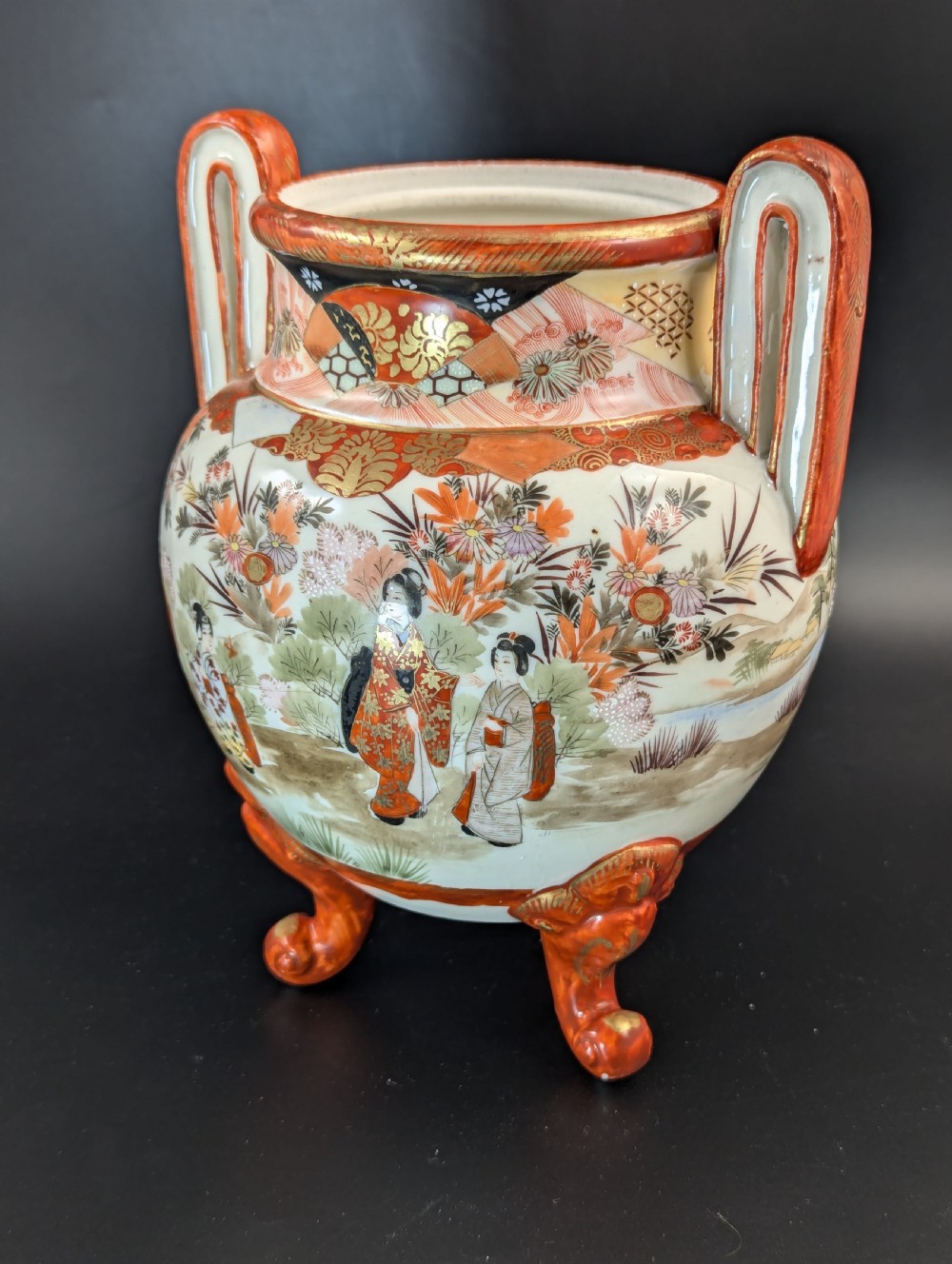 Antique Two Handled Footed Jar by Watano, Kutani, Meiji period (1868 -1912) View VI
