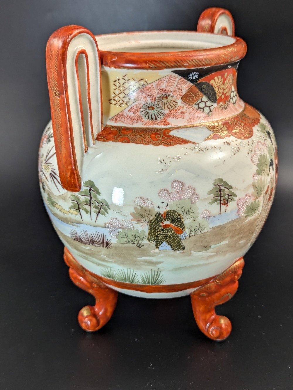 Antique Two Handled Footed Jar by Watano, Kutani, Meiji period (1868 -1912) View VIII