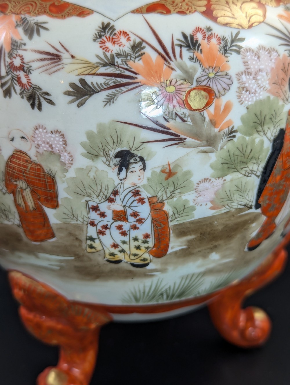 Antique Two Handled Footed Jar by Watano, Kutani, Meiji period (1868 -1912) View XII
