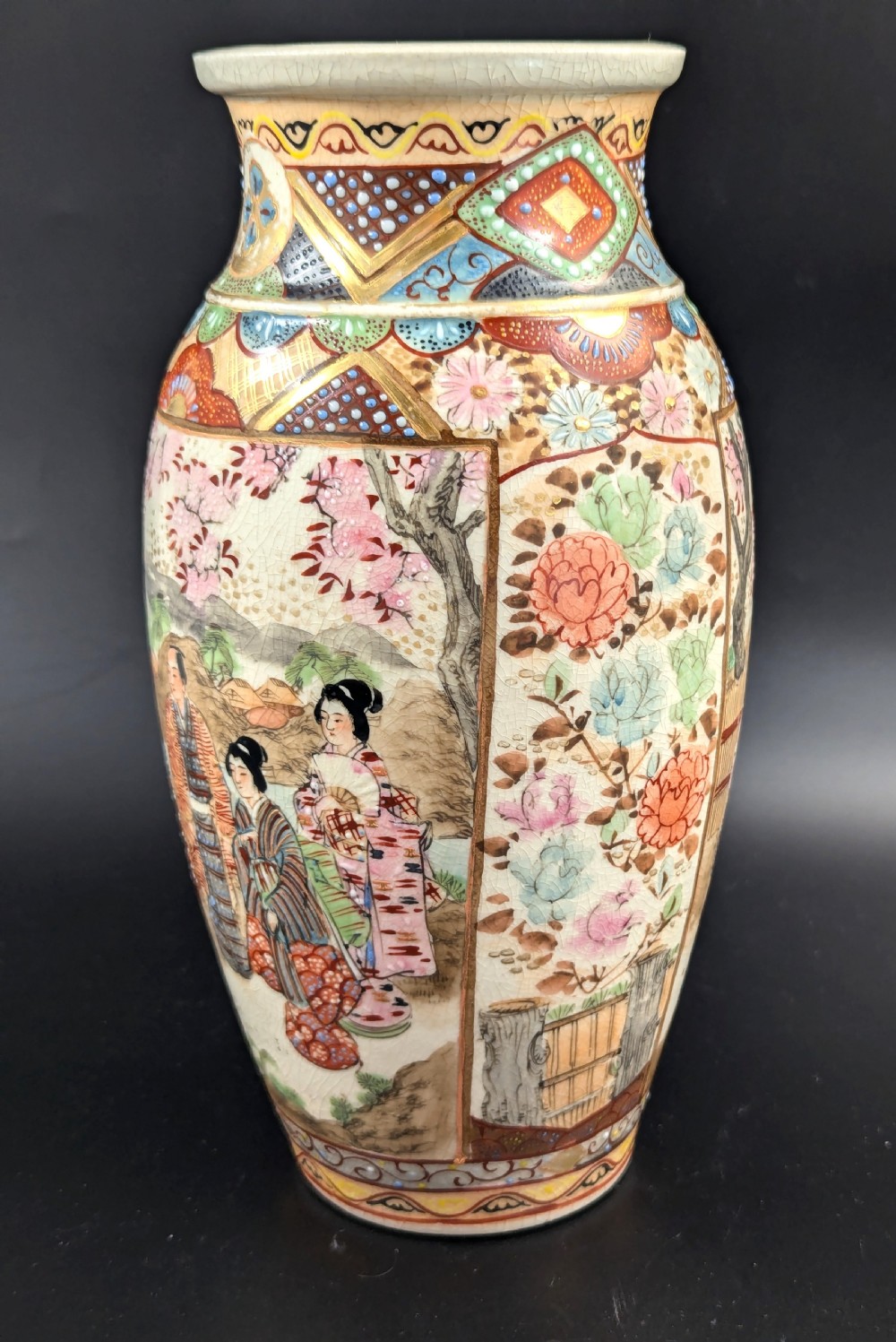 Antique  Vase by Hotoda, Satsuma, Meiji period (1868-1912) View II
