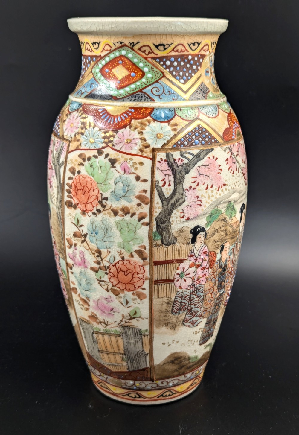 Antique  Vase by Hotoda, Satsuma, Meiji period (1868-1912) View III