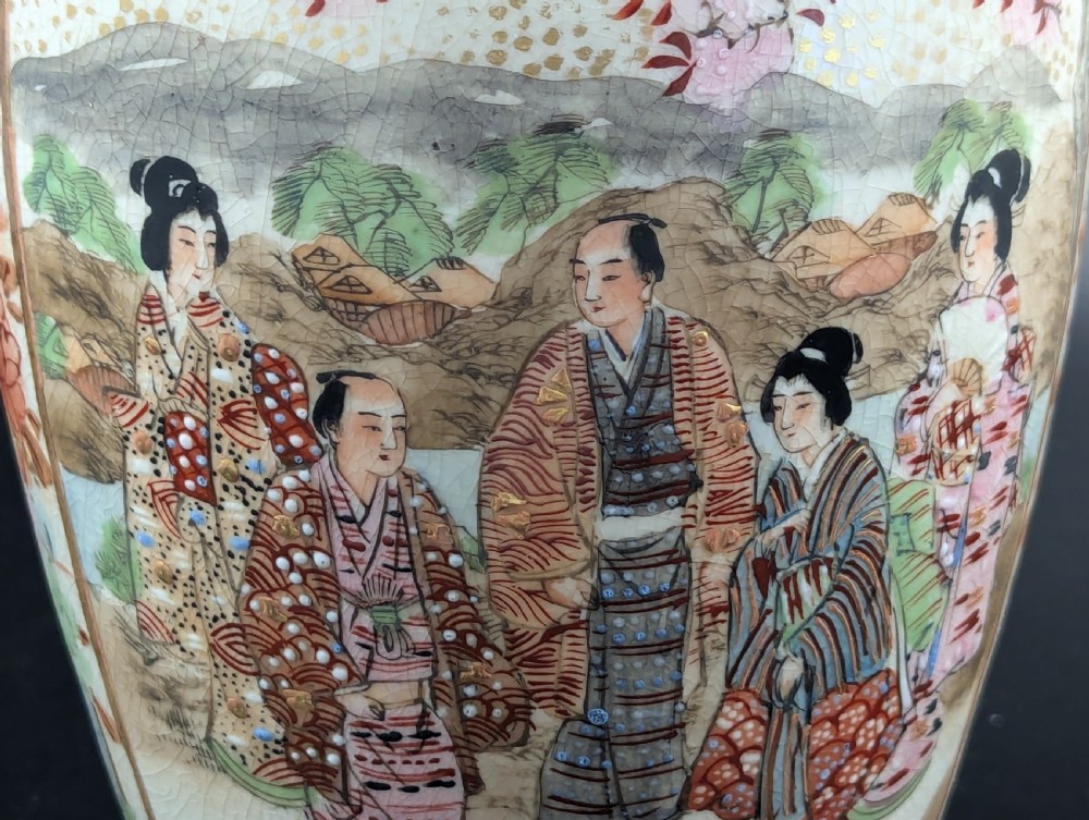 Antique  Vase by Hotoda, Satsuma, Meiji period (1868-1912) View VII