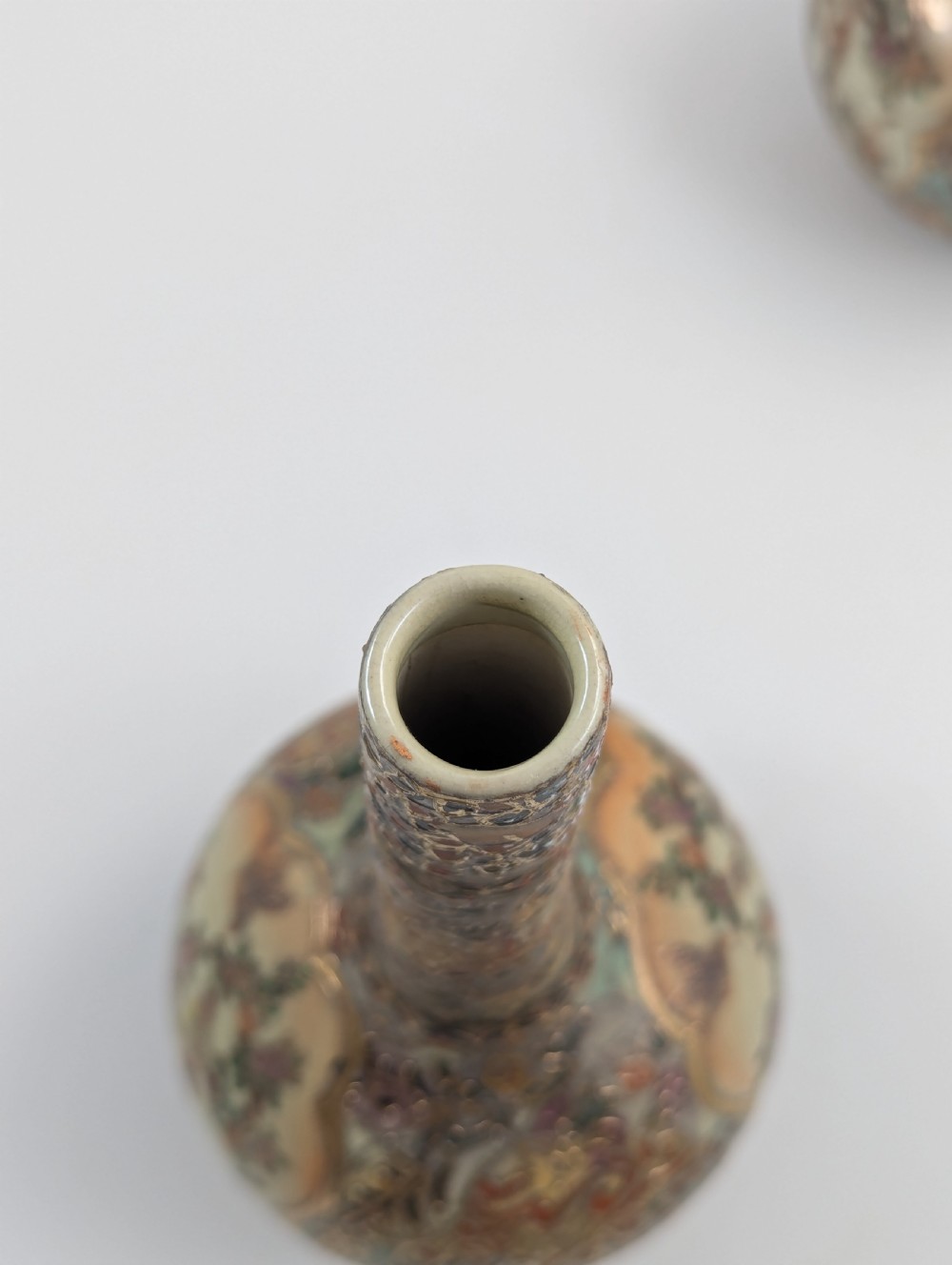 Antique Handpainted Bud Vases, Satsuma, signed by Gyokushu, Meiji period (1868-1912). View VI