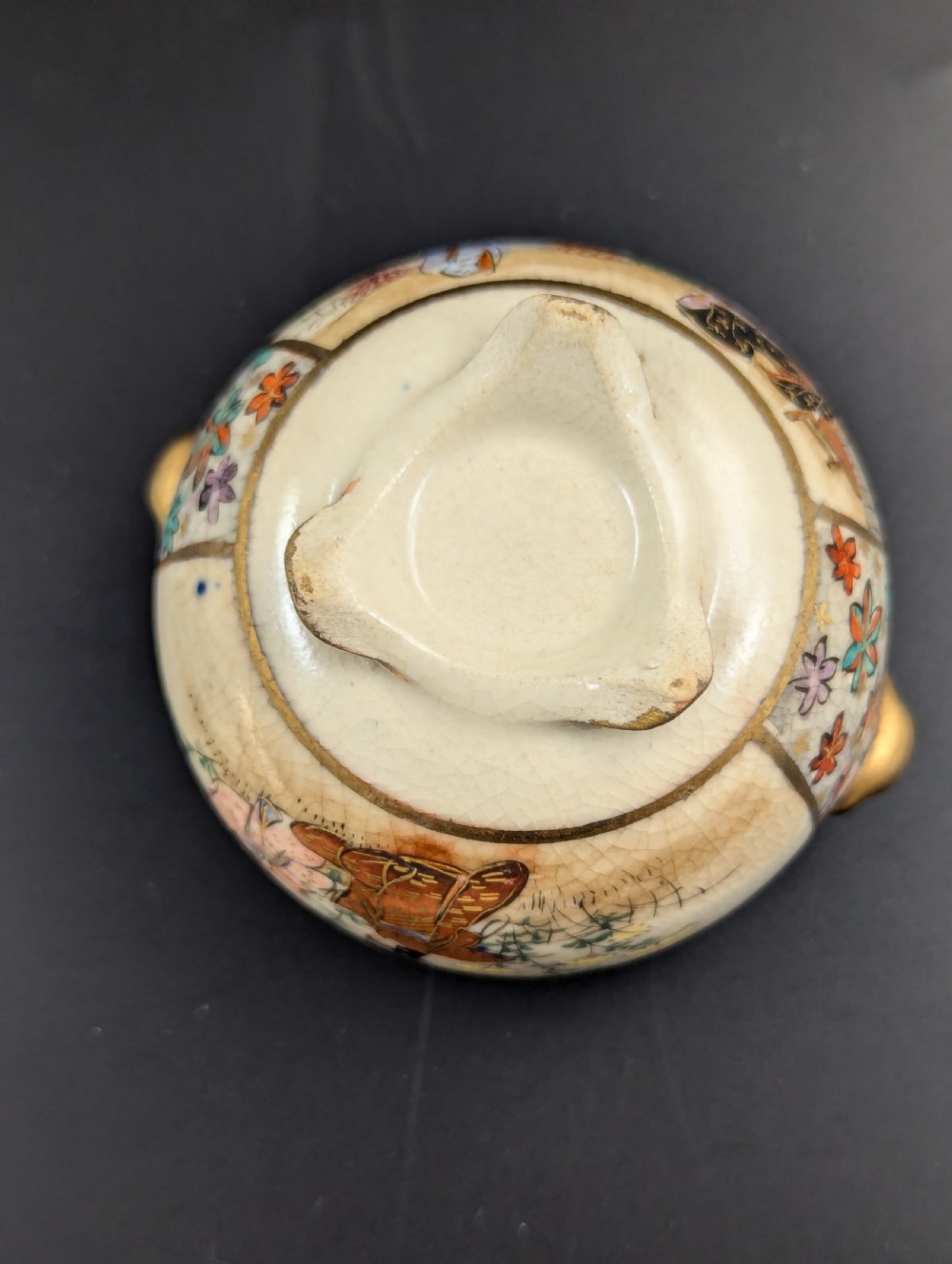 Antique Hand Painted Satsuma Koro, Kintozan Style , c. Meiji Period  View XII