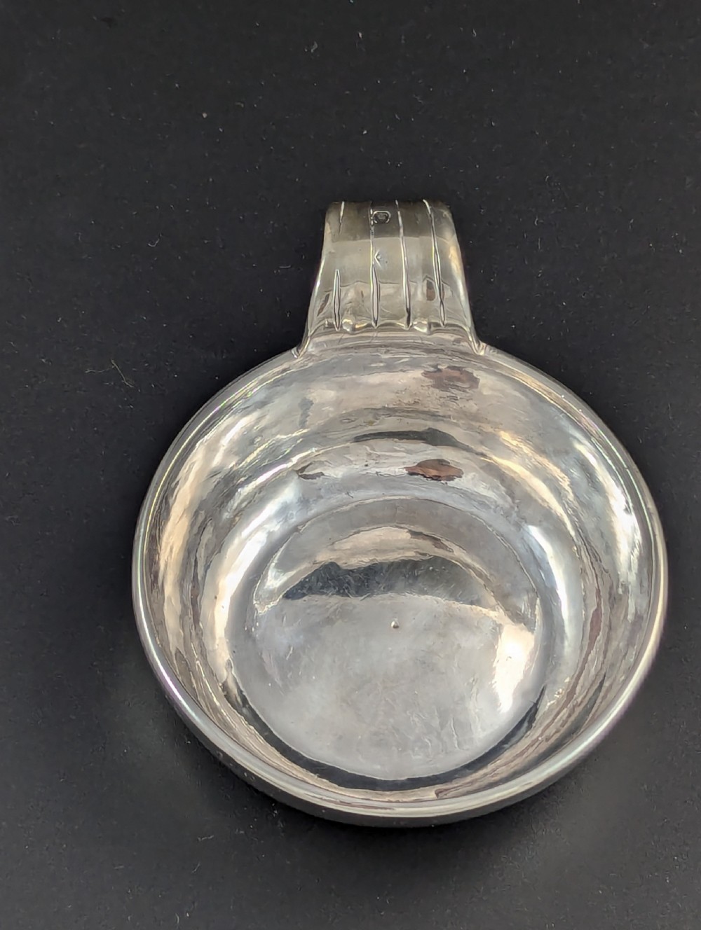 Antique French Wine Taster (Tastevin) in Sterling Silver, 18th Century View VI