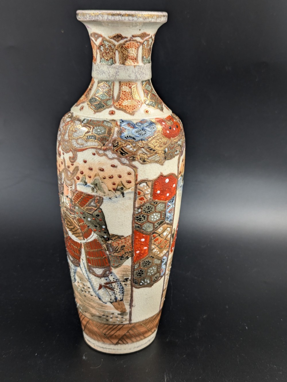 Antique hand painted Satsuma Vase, Japan, Meiji period . View II