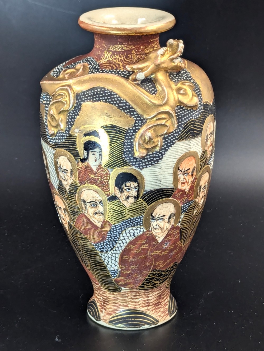 Antique Satsuma Vase “1000 Faces”, Japan, Meiji period  View III