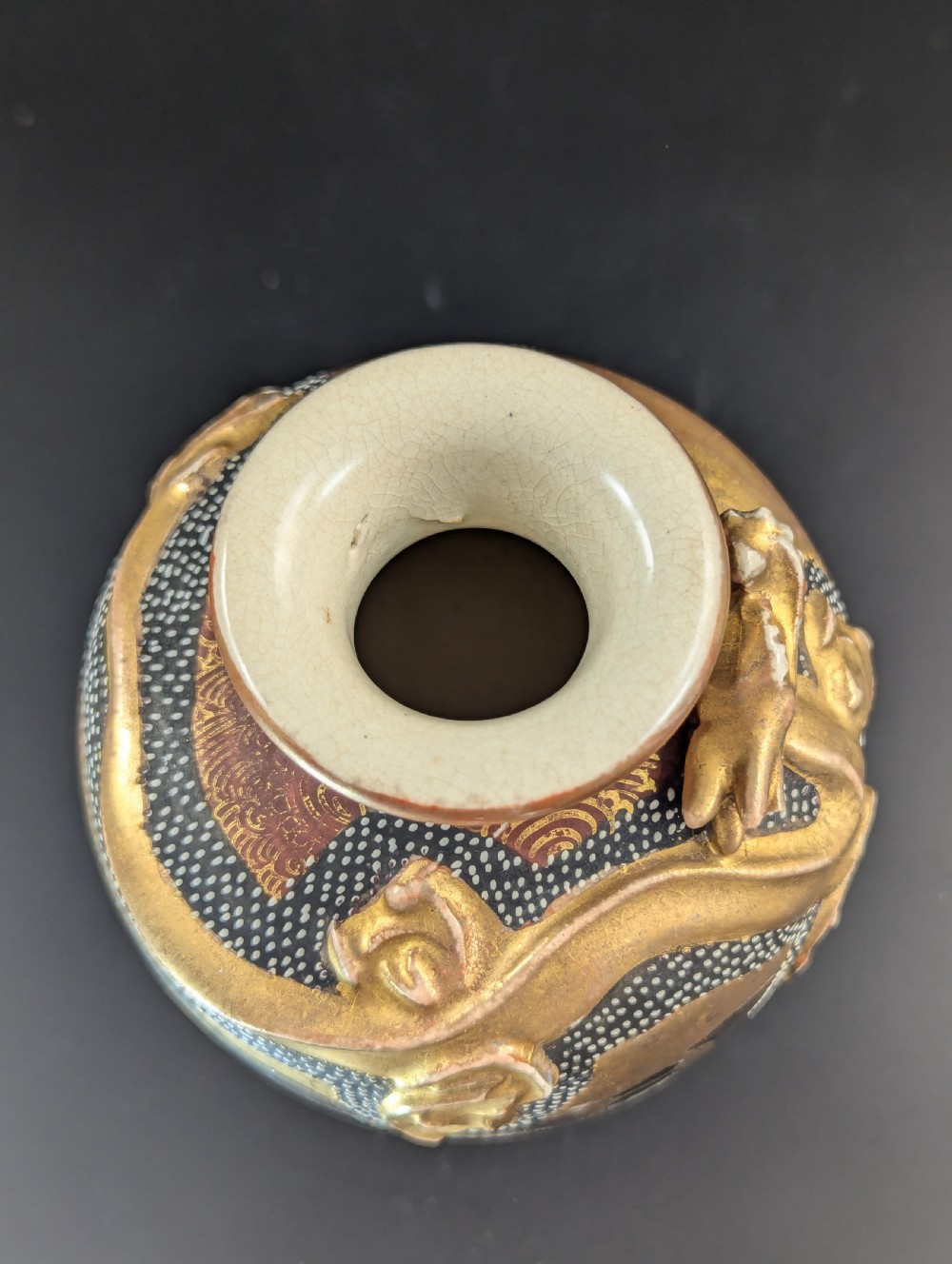 Antique Satsuma Vase “1000 Faces”, Japan, Meiji period  View IX