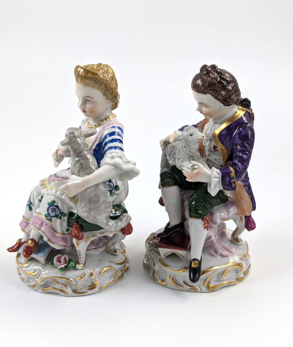 Antique Pair of Porcelain Figurines by Sitzendorf Factory, Germany, c. 1918 View II