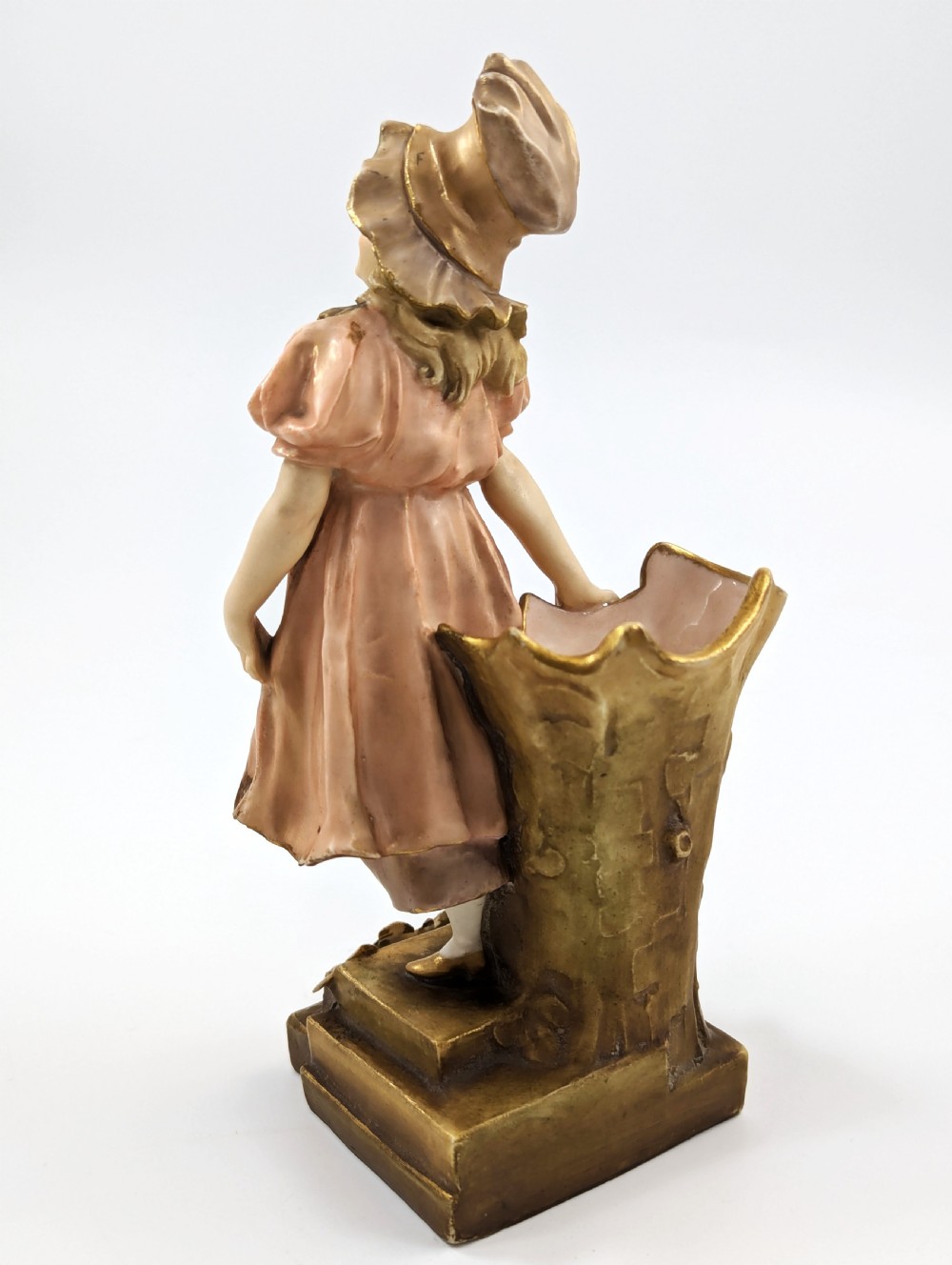 Antique Porcelain Figurine/Vase Planter by Ernst Wahliss, Teplitz-Turn, Austria, c. 1897 View III