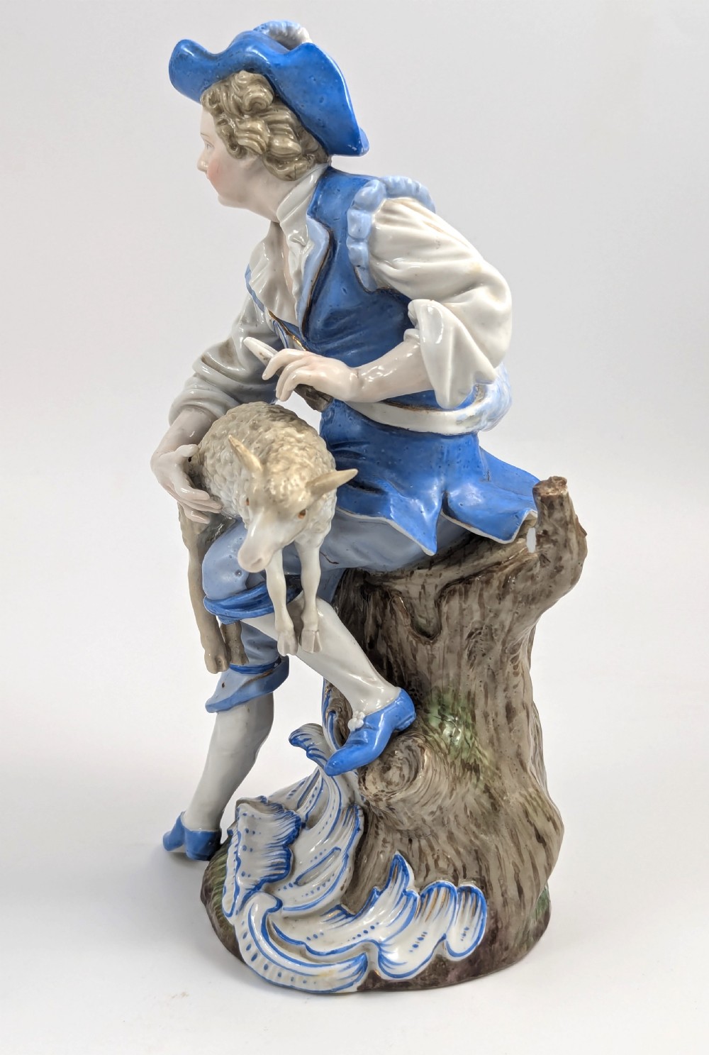 Antique porcelain figurine , Joseph Gaspard Robert,  18th c. View IV