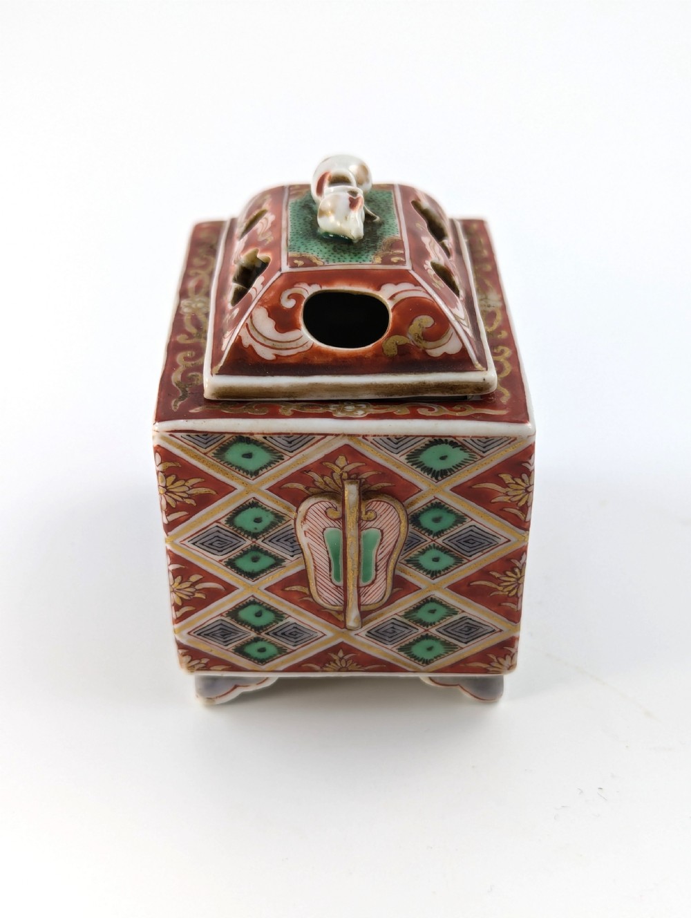 Antique Japanese Koro with Lid, Kutani, Meiji Period  View III