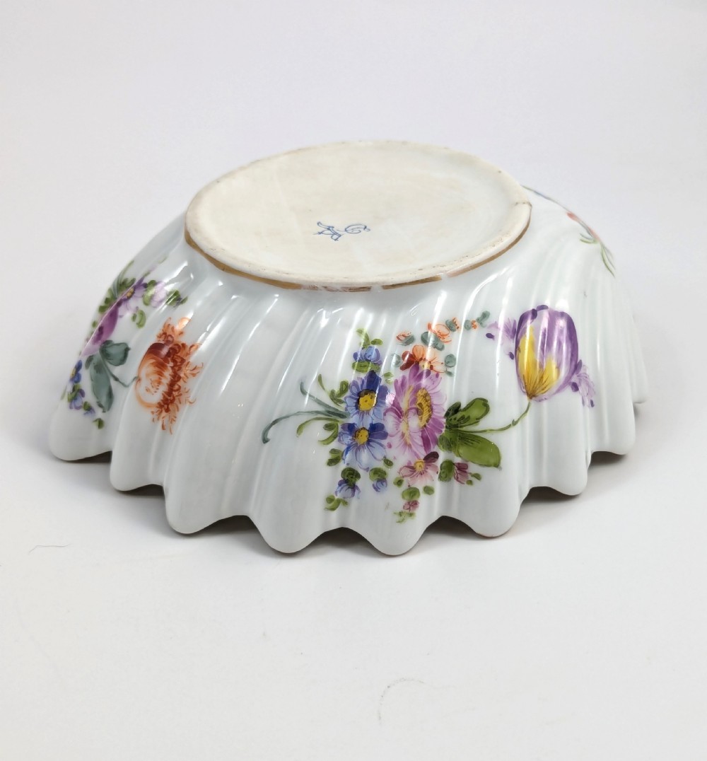Helena Wolfsohn Porcelain Bowls/Plates, Dresden, c. 1886. View VII