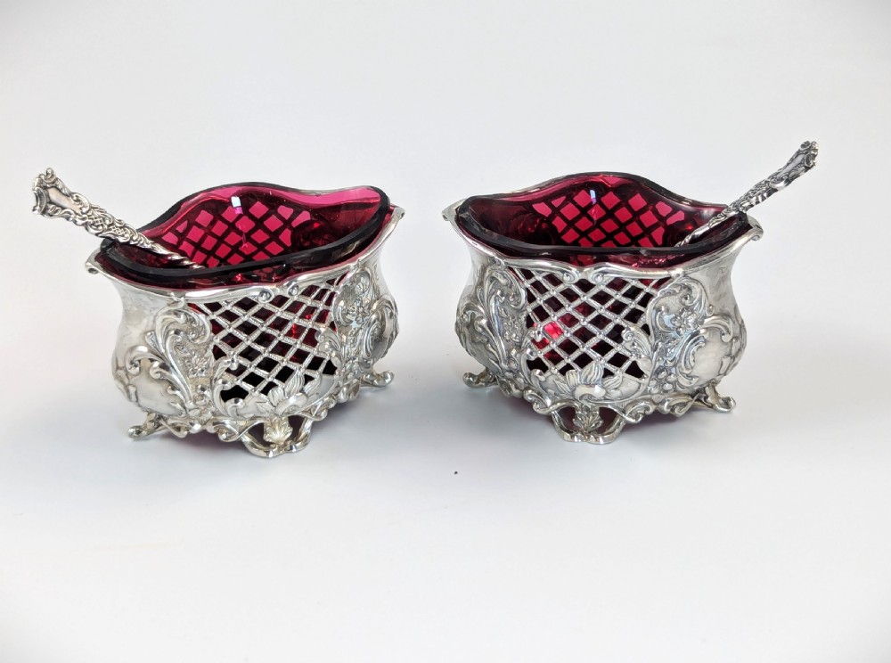 Pair of Edwardian Silver Salts with Ruby Glass Liners, 1902