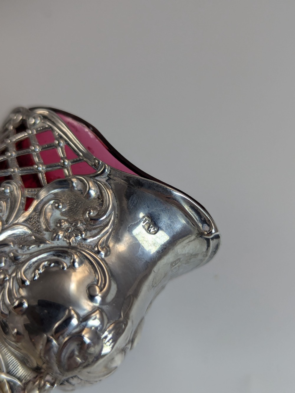 Pair of Edwardian Silver Salts with Ruby Glass Liners, 1902 View X