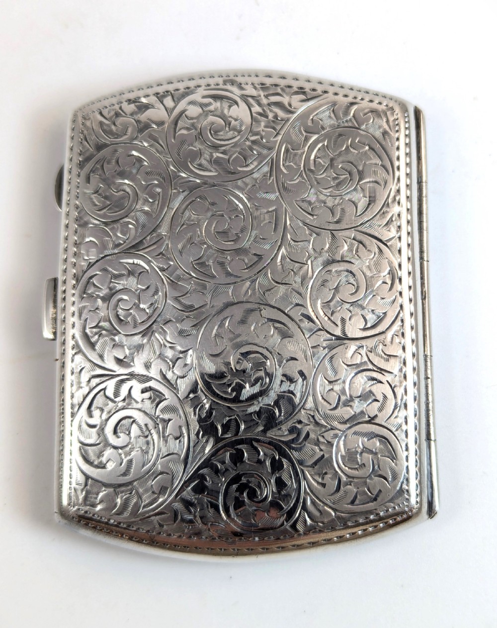 Silver Cigarette Case with Ornamental Design, Birmingham, 1916 View II