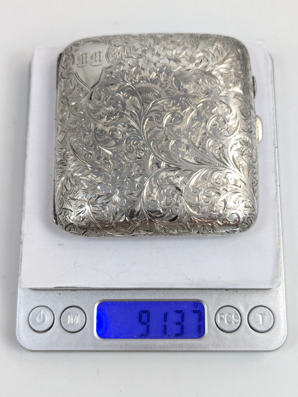 Sterling Silver Cigarettes Case, Birmingham, 1930. View IV