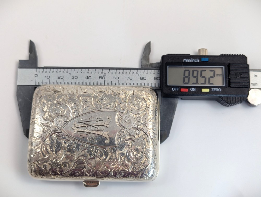 Sterling Silver Cigarette Case, Birmingham, 1899 View VII