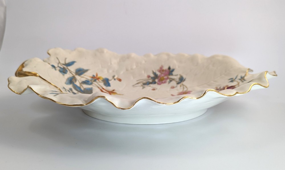 Royal Worcester Hand-Painted and Gilt Porcelain Floral Leaf Dish, 1887 View IV