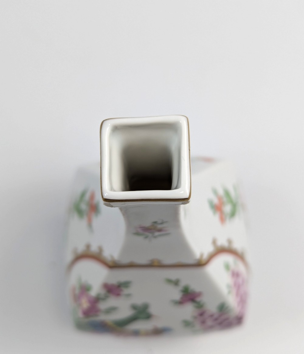 Thieme Potschappel Dresden Porcelain Scent Bottle, c. 1902 View VI