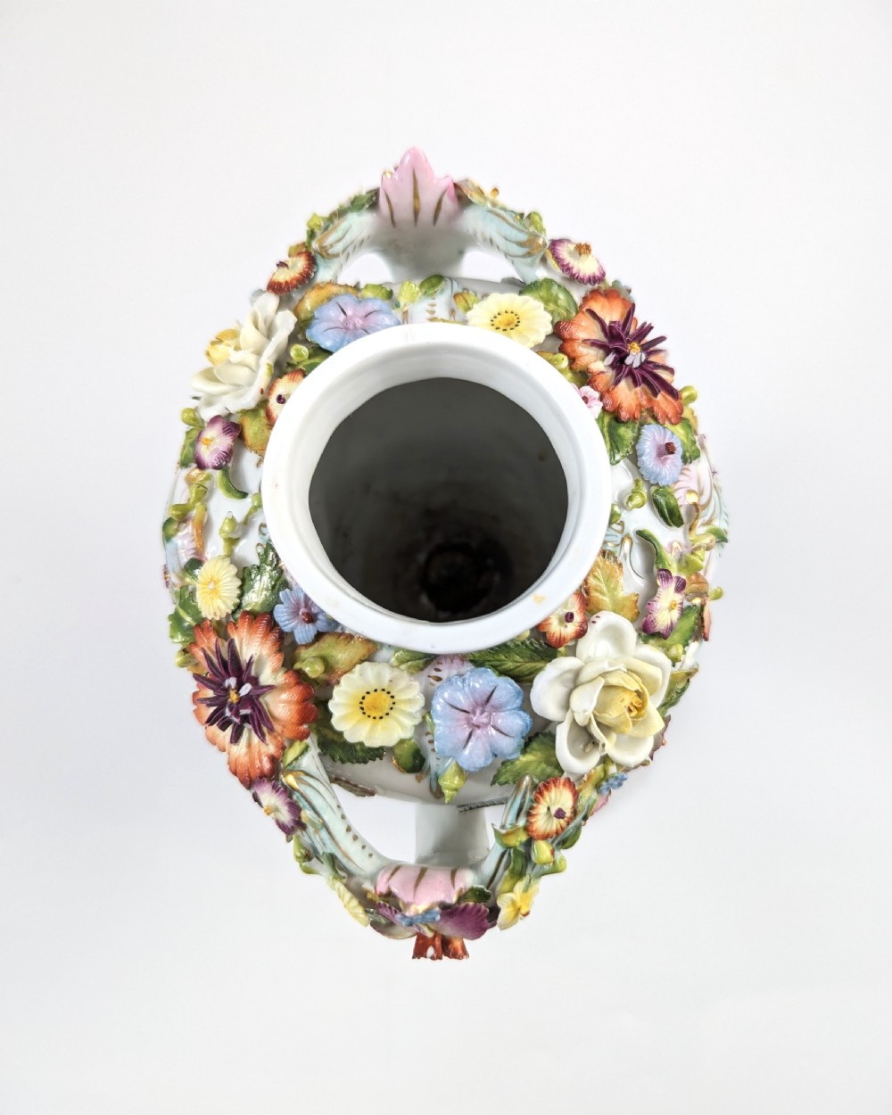 Very Rare Luxury Sitzendorf Potpourri Vase, c. 1885 View XII