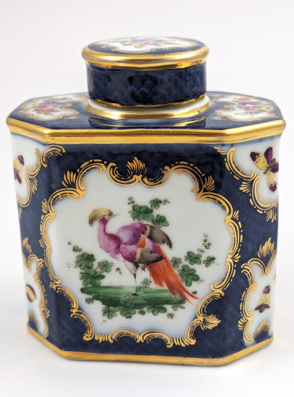 Antique and Rare Porcelain Tea Caddy, Samson, France, 1890 View VI