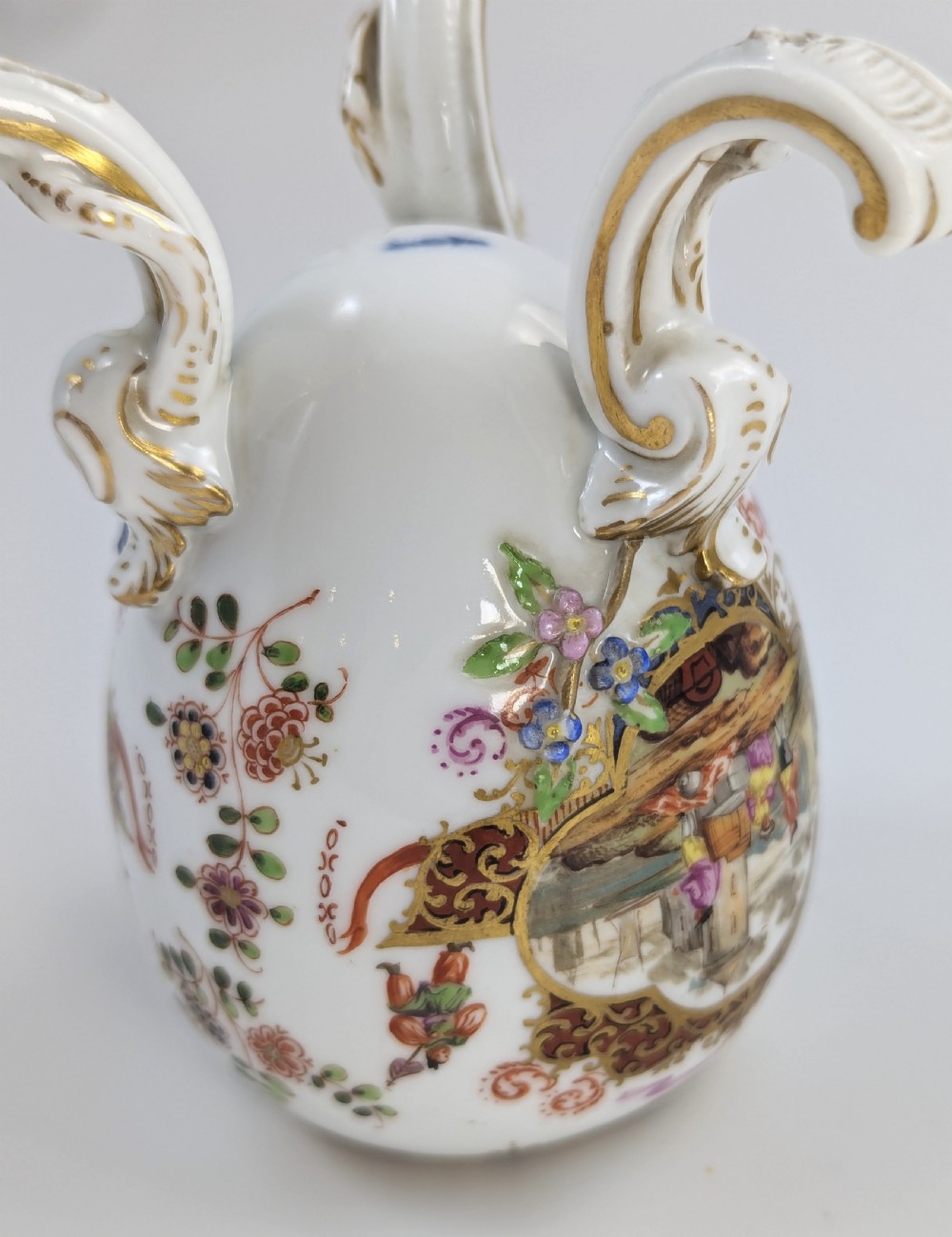 KPM Berlin, Porcelain Egg on Legs, Tea Caddy or Jar, c. 1780 View XIII